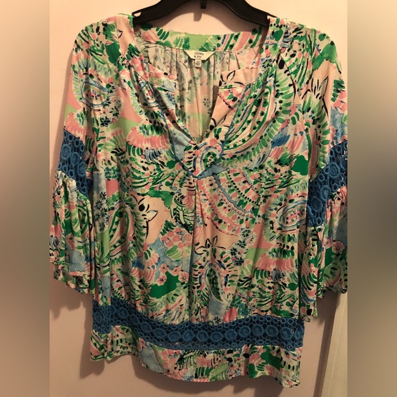 Crown & Ivy Top - Picture 1 of 4